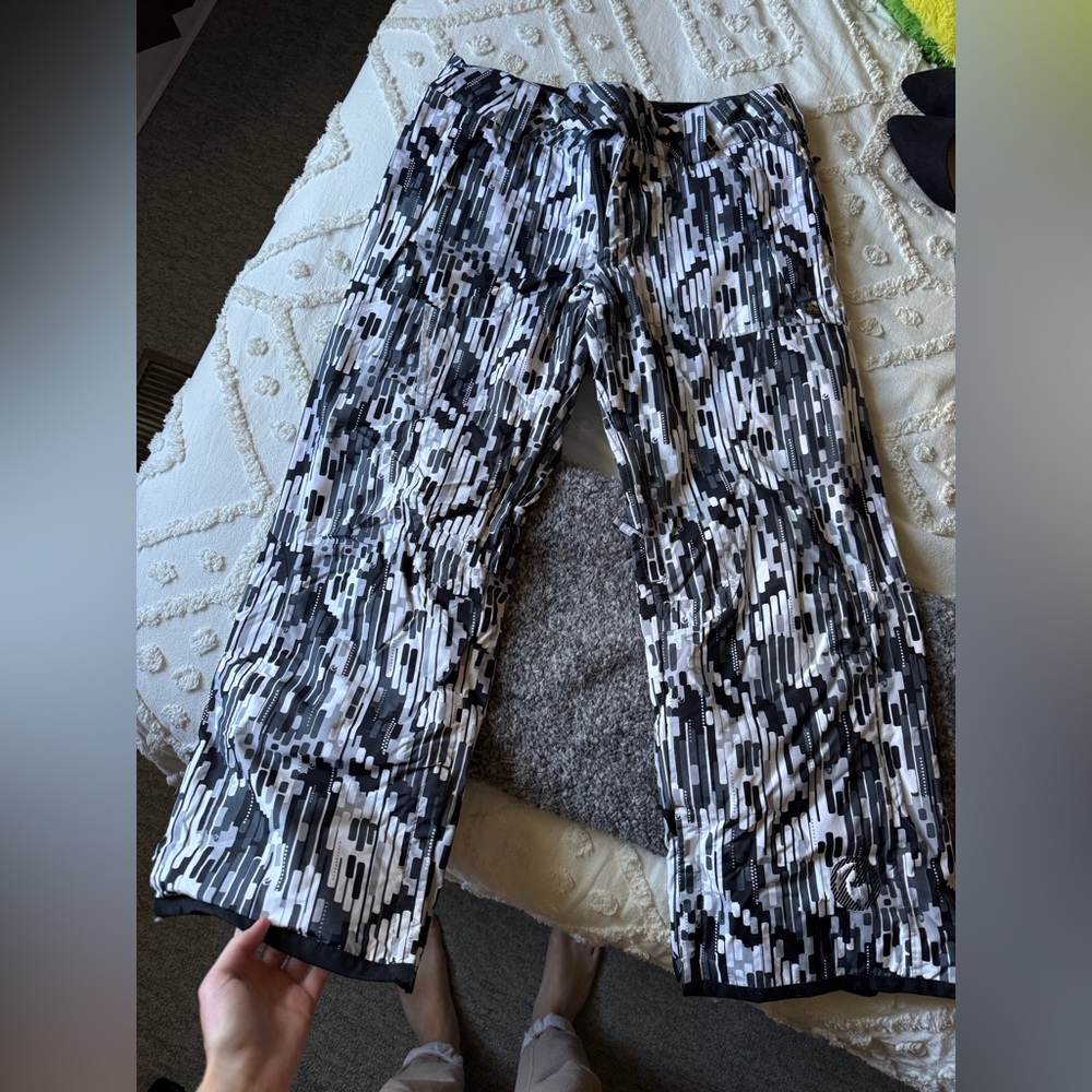 Snowpants